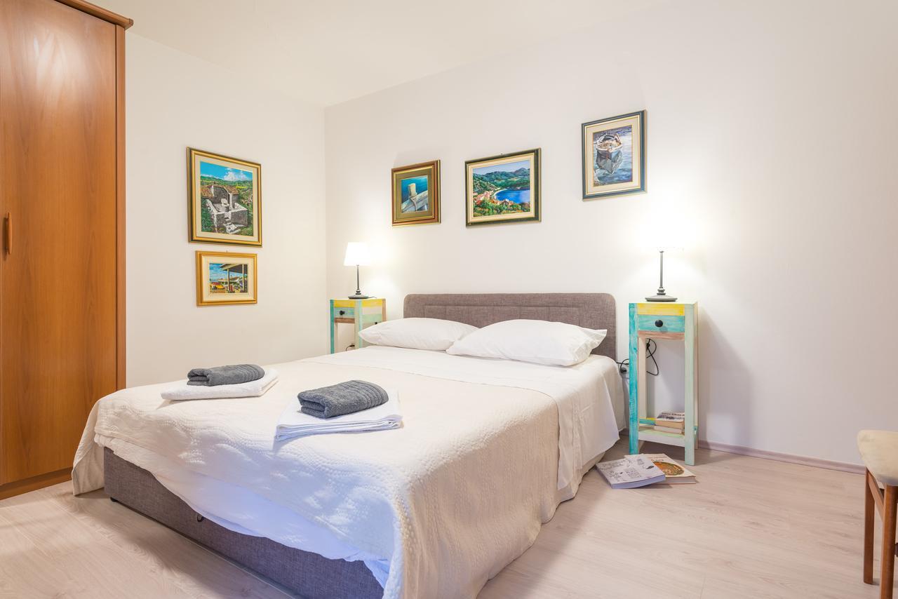 Apartment Amalia *